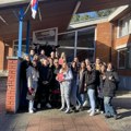 Najlepši dokaz humanosti: Korisnici Doma učenika srednjih škole "Milutin Milanković" podelili novogodišnje paketiće deci…