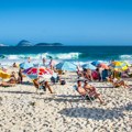ŠOK! Omiljena plaža mnogih Srba zatvorena zbog odrona, ali turisti i dalje idu: Ako čuješ tutanj, skači u more