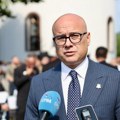 "Verovatno bi najviše voleli da se iselim": Vučević: "Napad na moju porodicu je pripreman od strane političara"
