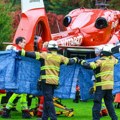 Nemačka gradonačelnica izbodena ispred kuće Više muškaraca joj zadalo 13 uboda (foto)