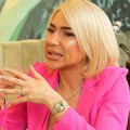 "Voditeljku muž vara sa muškarcem" Jovana Jeremić raskrinkala brak svoje koleginice: "Ona zna, ćuti jer je bogat"