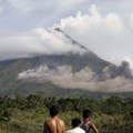 Erupcija vulkana Majon počela je na Filipinima