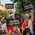 Masovni protesti u Španiji zbog korupcijskih afera: Traži se ostavka Sančesa
