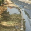 Vodovod popravlja dva kvara, a danima voda curi na million mesta