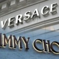 "Versace" i "Jimmy Choo" dobijaju novog vlasnika: Njujorška kompanija cilja da pretekne LVMH