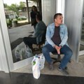 Prekinut štrajk glađu: Gradonačelnik Dašić obećao pomoć