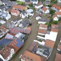 U delovima Nemačke zbog poplava obustavljen železnički saobraćaj