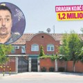 Zavirite u porodični dom Dragana Kojića Kebe vredan milion i dvesta! Stilski nameštaj, kristali, prozori od poda do plafona…