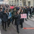 Studenti danas ispred zrenjaninske Gradske kuće i suda najavili radikalizaciju protesta! Studentski protest u Zrenjaninu