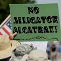 Tramp obilazi Aligator Alkatraz na Floridi, novi centar za pritvorene migrante