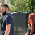 Najtužnija scena na bežanisjkom groblju Suzana stigla sa decom na pomen Saši, a jedan detalj sve je rasplakao (video)