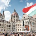 Na inauguraciji Petera Mađara četiri himne