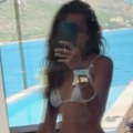 Ivana Dudić objavila vreli snimak sa mora: Glumica pokazala sve atribute u belom bikiniju, a ovo je tajna njene savršene…