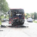 "Začuo se strašan udarac, bilo je strašno": Potreseni meštani nakon teškog sudara kamiona i autobusa kod Obrenovca: "Tek…