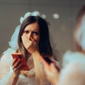 Na dan venčanja dobila je poruku od šefa: Mlada zanemela od šoka, sve je upropastio sa 4 reči