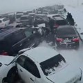 Neverovatan lančani sudar u Kazahstanu: Čak 95 automobila učestvovalo u karambolu (video)