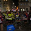 (BLOG) Studenti maratonci dočekani u Lincu: Održan protest sindikata i studenata ispred Vlade u Beogradu, incident u Novom…