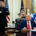 Tramp, Mask i borba za budućnost američke imperije