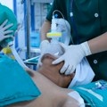 Podvig hirurga iz Kine: Prvi put uspešno transplantirano svinjsko plućno krilo kod čoveka