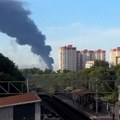 Ukrajinci dronovima napali Moskvu: Pogođeno nekoliko lokacija, zatvoreni aerodromi (video)