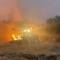 Grci u koštac s požarom Aleksandropulis gori, uključila se i vojska (video)