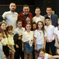 Fudbaleri Partizana ulepšali dan deci iz Prihvatilišta