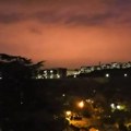 Gori deponija u Vinči Plamen osvetljava nebo, sve se crveni (video)