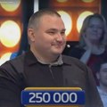 Oliver Čilag iz Boke u kvizu “Joker” osvojio 250.000 dinara i svakom detetu poklonio po 50 hiljada! Boka - Oliver Čilag