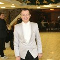 Ne živi u Srbiji i ne eksponira se u javnosti: Ćira pozirao sa ćerkom i nema toga ko nije rekao koliko je lepa (foto)