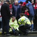 Policija se oglasila: Uhapšen Britanac koji je vozilom uleteo u gomilu ljudi u Liverpulu