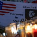 Otkriveno pismo Kirka: Bibi, dovedi taoce u Ameriku FOTO