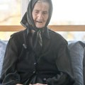 Baka Bosiljka ima 104 godine i ništa je ne boli: Pamćenje je super služi, a za mlade ima savet zlata vredan
