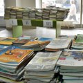 Veliko olakšanje za roditelje: Grad Novi Sad finansira nabavku udžbenika za sve đake od prvog do osmog razreda