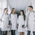 U Srbiju se vratilo 12 medicinara iz inostranstva: Posao nastavljaju u Novom Sadu, Kraljevu, Niškoj Banji...
