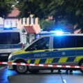 Kraj drame u Dortmundu! Predao se državljanin Srbije (51) nakon što je ćerke držao kao taoce