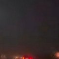 (Video) Na auto-putu se ne vidi prst pred okom! Lije ogromna količina kiše, haos i u tunelu Mišeluk: Vozači se sakrili od…