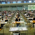 Sa ovom diplomom, početna plata 1.200 evra! Evo gde je još ostalo slobodnih mesta i u drugom upisnom roku, negde ih ima i na…