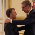 Vučić sa Makronom: Odličan razgovor o daljem jačanju strateškog partnerstva