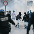 U Francuskoj uhapšeno 3.000 učenika tokom uličnih nereda