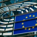 EU hoće da zamenljive baterije u telefonima i tabletima budu obavezne od 2027. godine