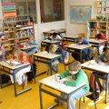 Ministarstvo prosvete: Proširene kategorije učenika osnovnih škola s pravom na besplatne udžbenike