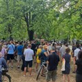 Novosađani se okupili u Železničkom parku u znak podrške ljudima u Loznici: Ako se usvoji novi prostorni plan i dozvoli…