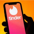Tinder testira bezbednosnu funkciju prepoznavanja lica u Kaliforniji