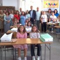 Gradonačelnik Biševac posjetio prvake u OŠ „Rastko Nemanjić“ u Deževi