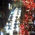 (Foto) Sneg pao u Beogradu, kolaps na ulicama! Ogromne gužve u celom gradu, u ovim ulicama bukvalno sve stoji