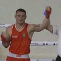 Almir Memić prošao kroz pravi rat u ringu, pa podeljenom odlukom savladao Kazahstanca na Beogradskom pobedniku