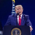 Tramp: Za šerijat nema mesta u Americi! Gde ga vidimo, uklanjamo ga