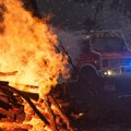 Bukti veliki požar u Francuskoj! Vatra se brzo širi, 200 vatrogasaca i 14 letelica u borbi s plamenom
