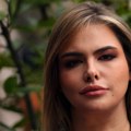 Igra gluvih telefona između nadležnih službi: Novinarka Sofija Vukajlović o tome zašto raste broj ubijenih žena u Srbiji