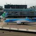 Motor aviona usisao osobu na amsterdamskom aerodromu, putnici i zaposleni bili svedoci